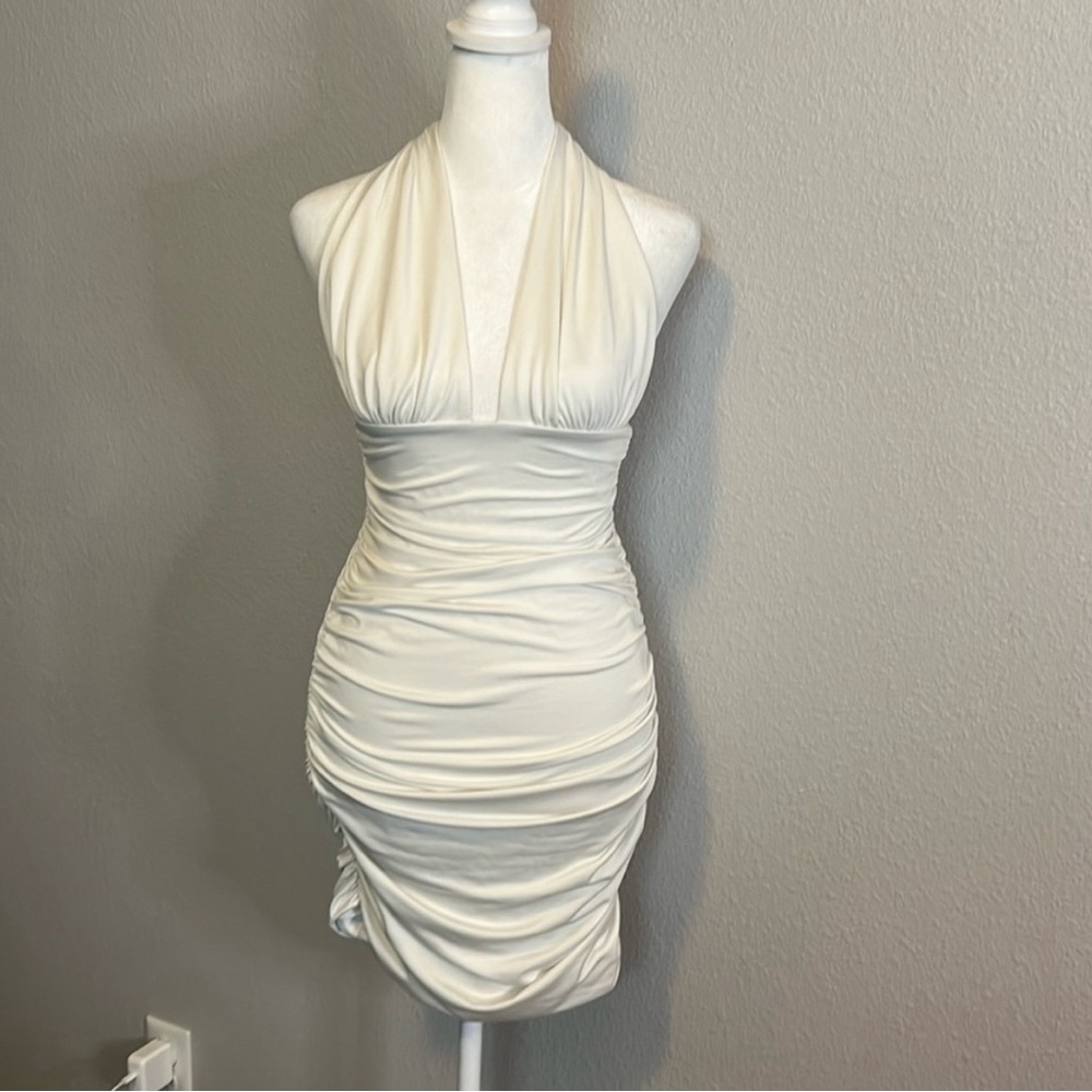 Princess Polly Side Ruched Halter Dress Size 4